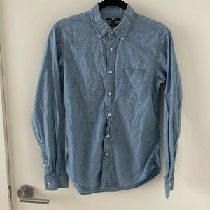 Uniqlo Blue Slim Fit Button Down Shirt